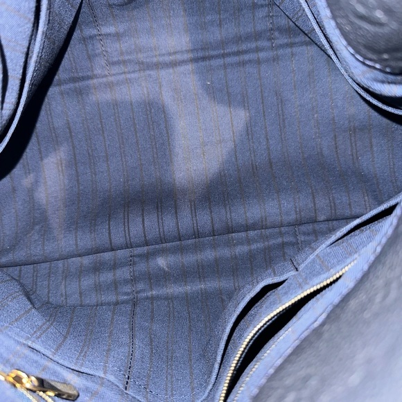 Louis Vuitton Artsy Empreinte - Picture 14 of 15